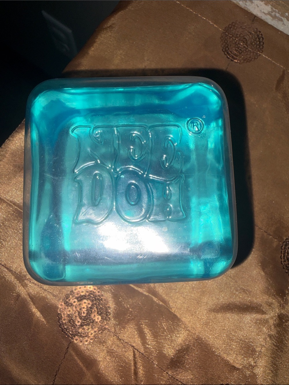Schylling Needoh XL viral Nice cube Teal
